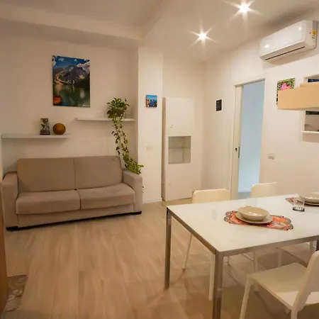 GioiApartment - B&B Scalo Romana Villaggio Olimpico-2